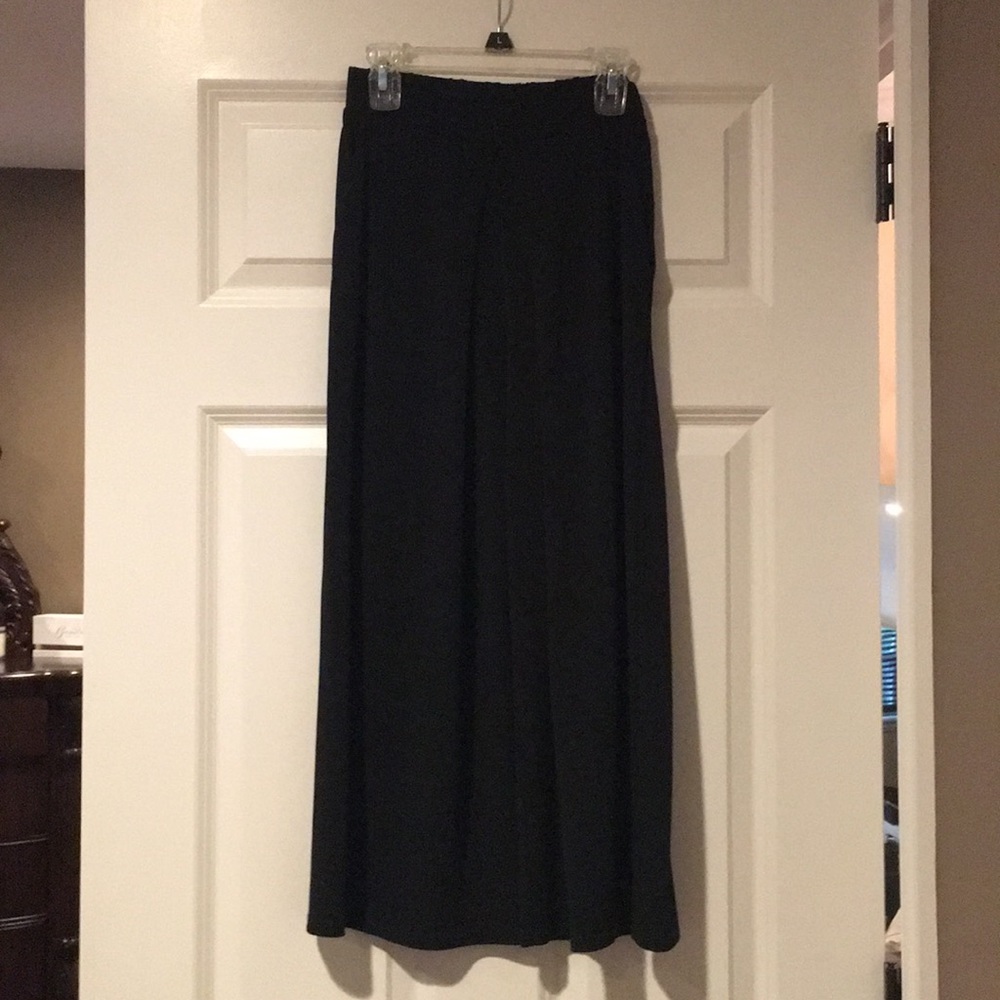 BCBGeneration  flared Capri pants XS